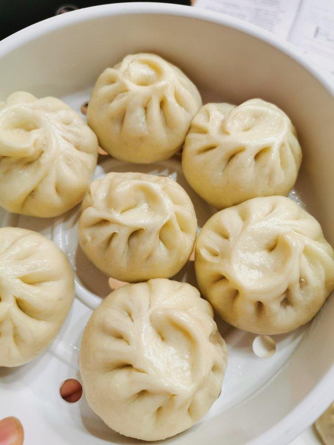 灵魂酱肉包