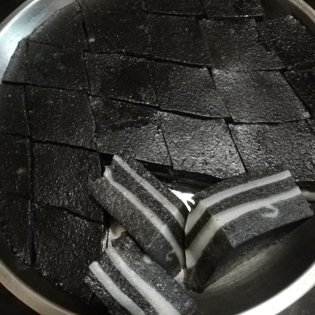 吃得多做得少