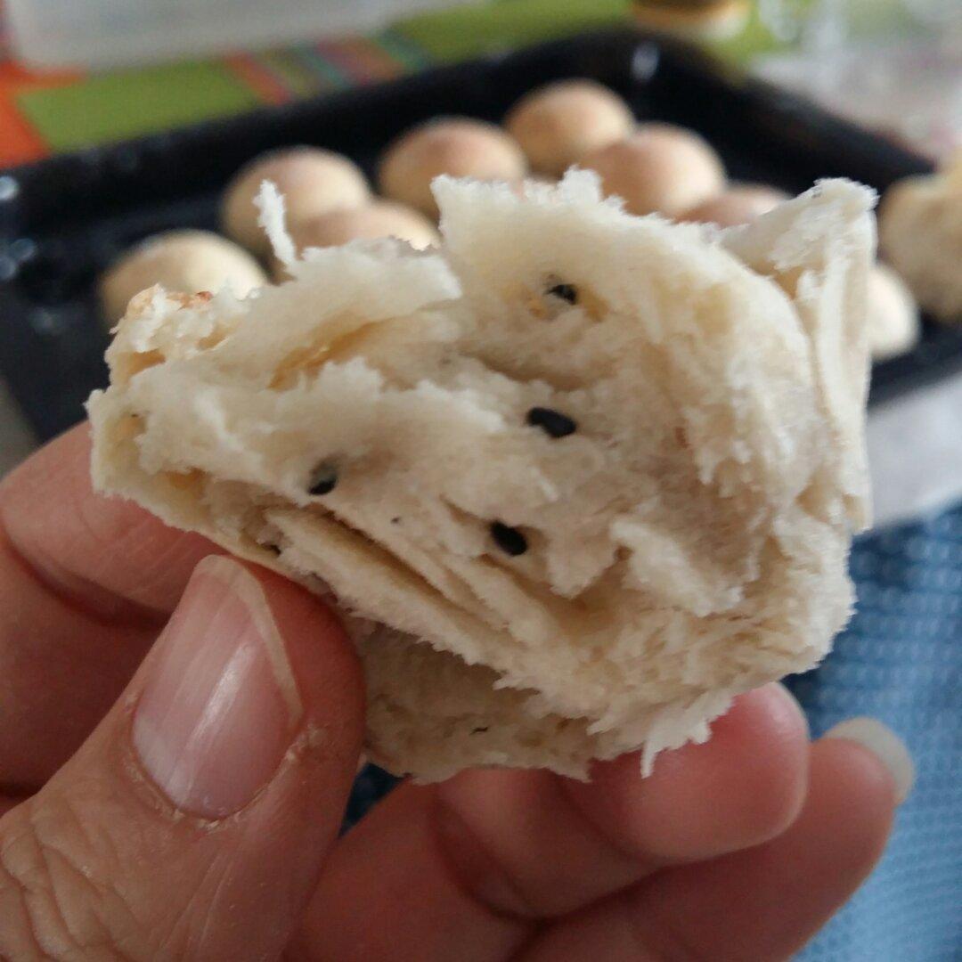 超好吃的酸奶黑芝麻餐包（香、松软）