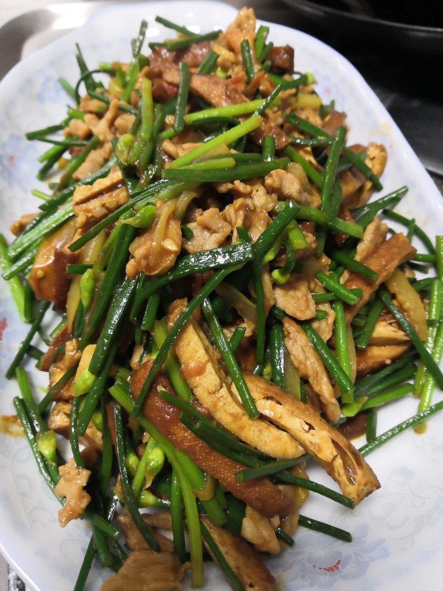 ✌🏻🙋🏻‍♀️家常菜香干炒肉丝
