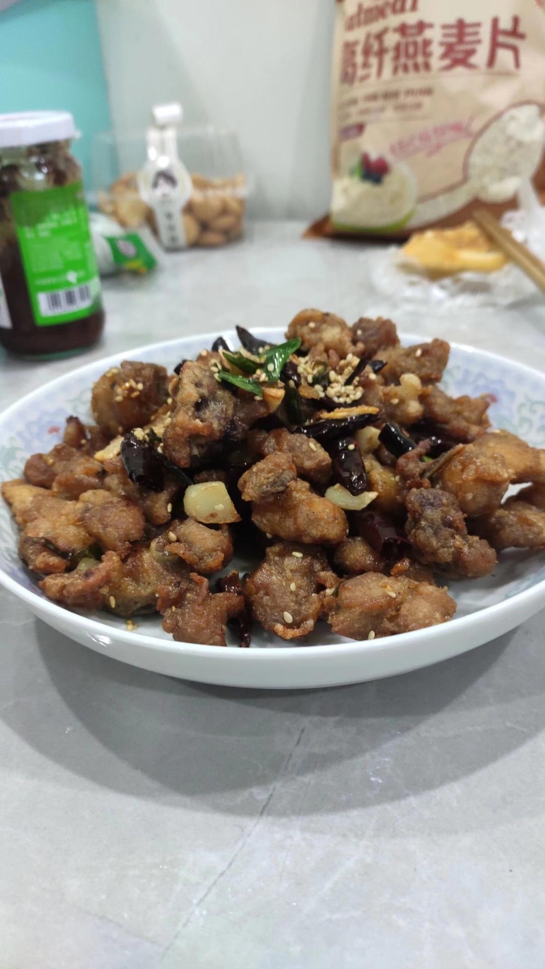 辣子鸡千万不要直接下锅炒，多加这1步，味道比饭店更好吃