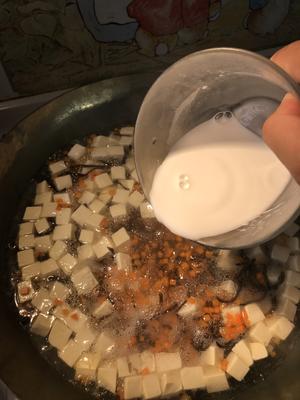 堂妈小厨—鲜蔬豆腐汤的做法 步骤12