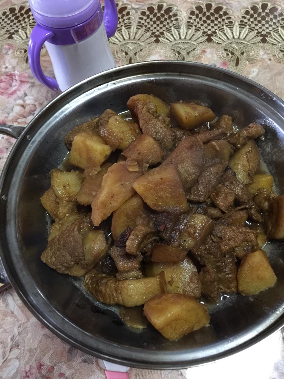 土豆烧肉