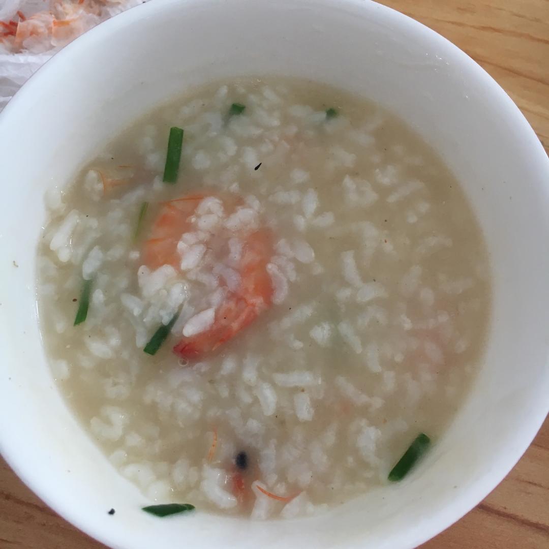 鲜虾砂锅粥