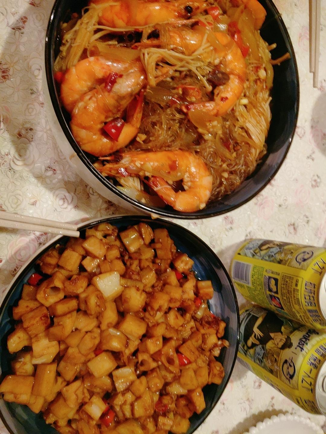 鲜虾粉丝煲