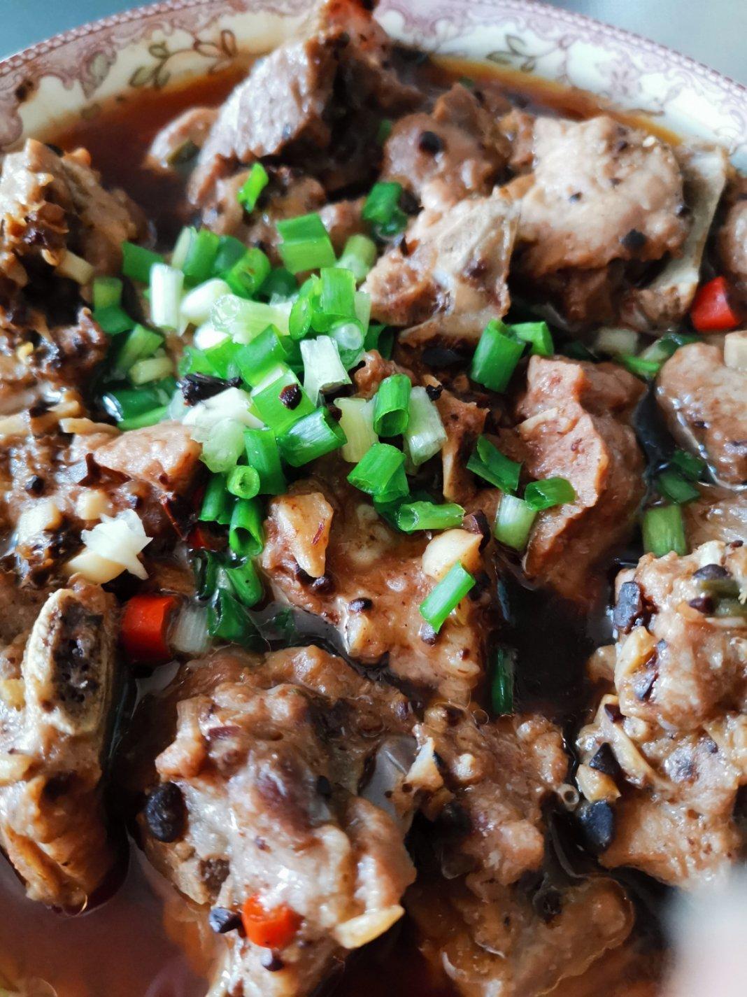 家常菜～豉汁蒸排骨