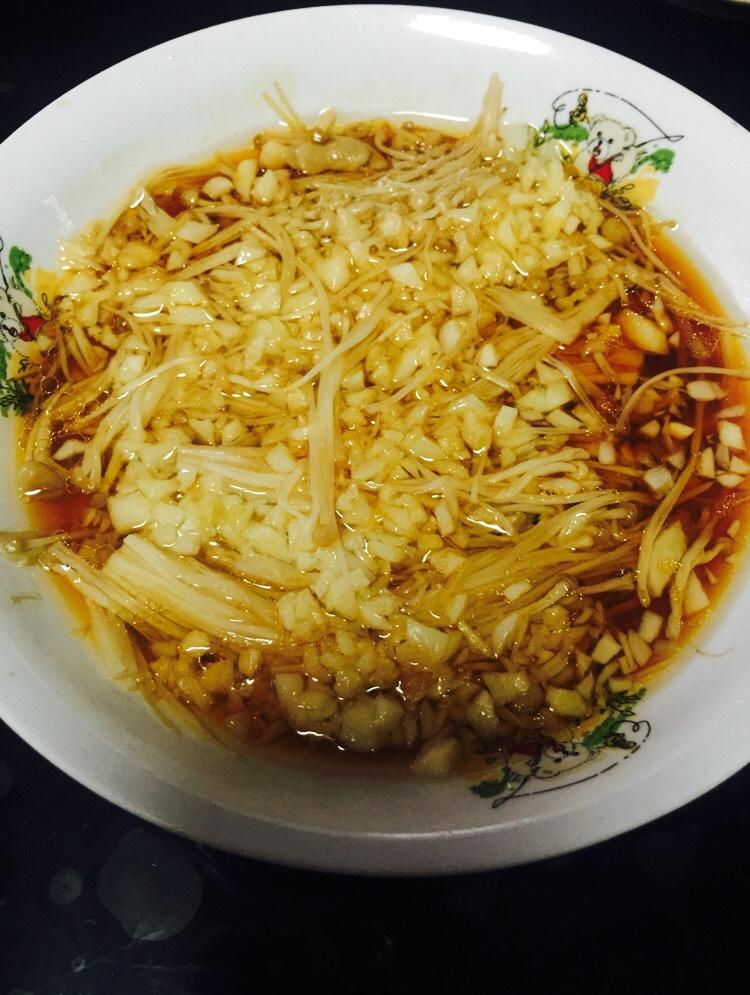 蒜蓉蒸金针菇