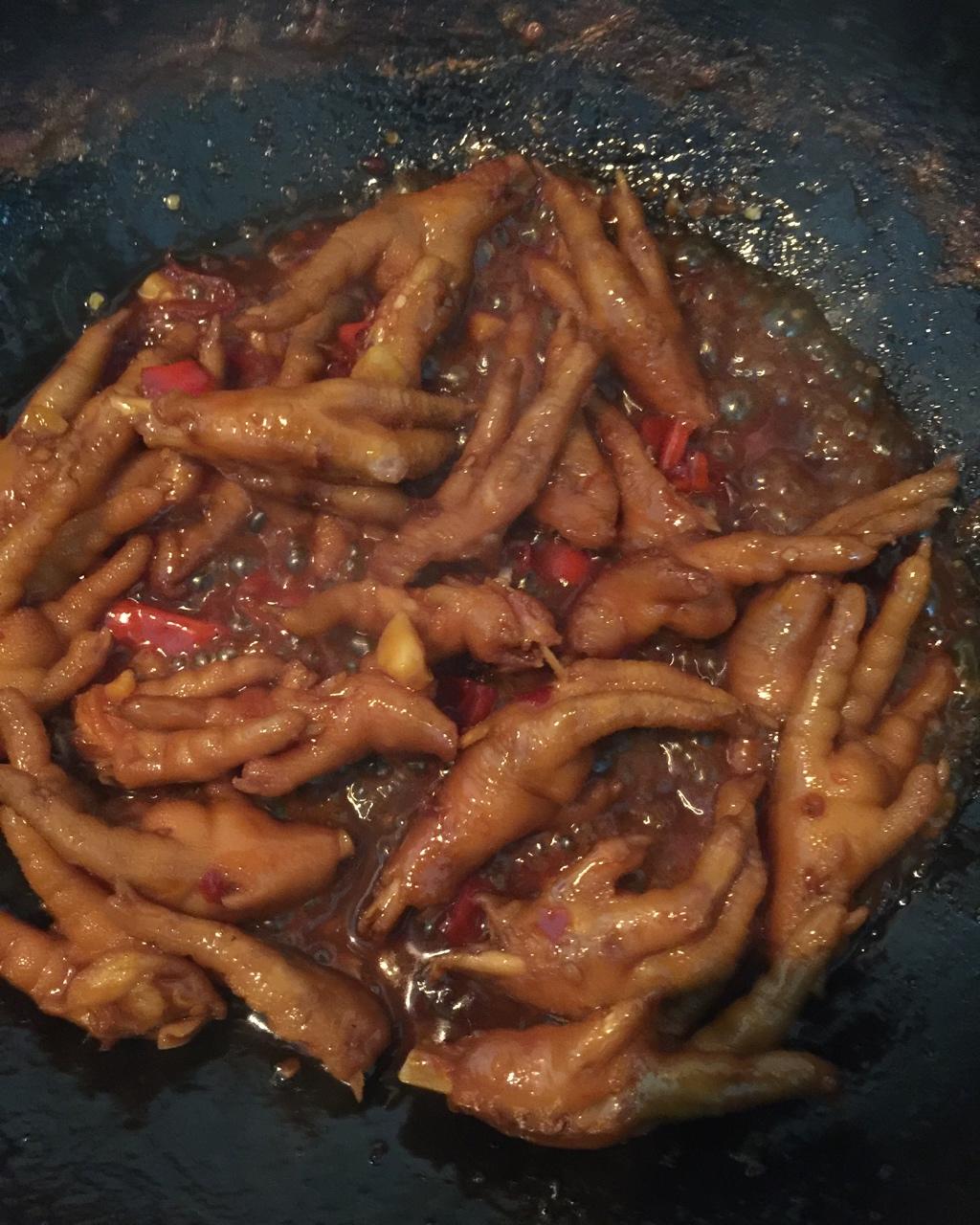秘制红烧鸡爪