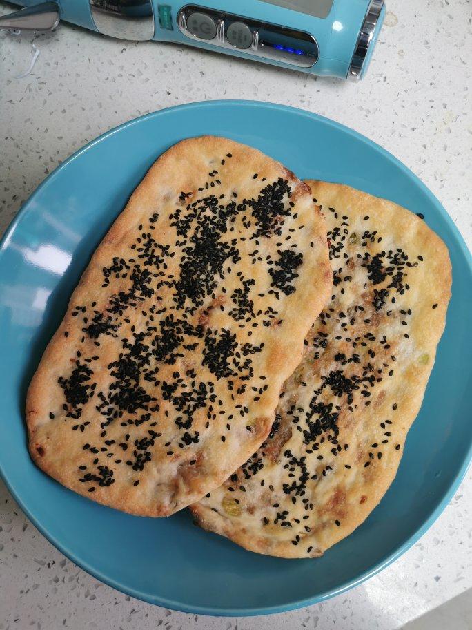 【炫富系列】榨菜鲜肉锅盔 | 外面1个的价钱这里能做8张