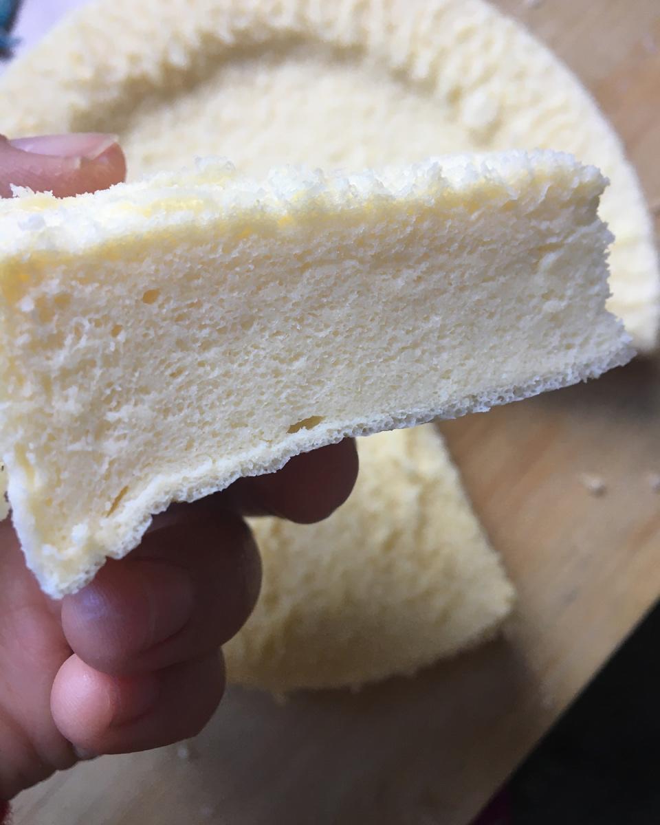 超详细的蒸酸奶戚风蛋糕（附带小视频）