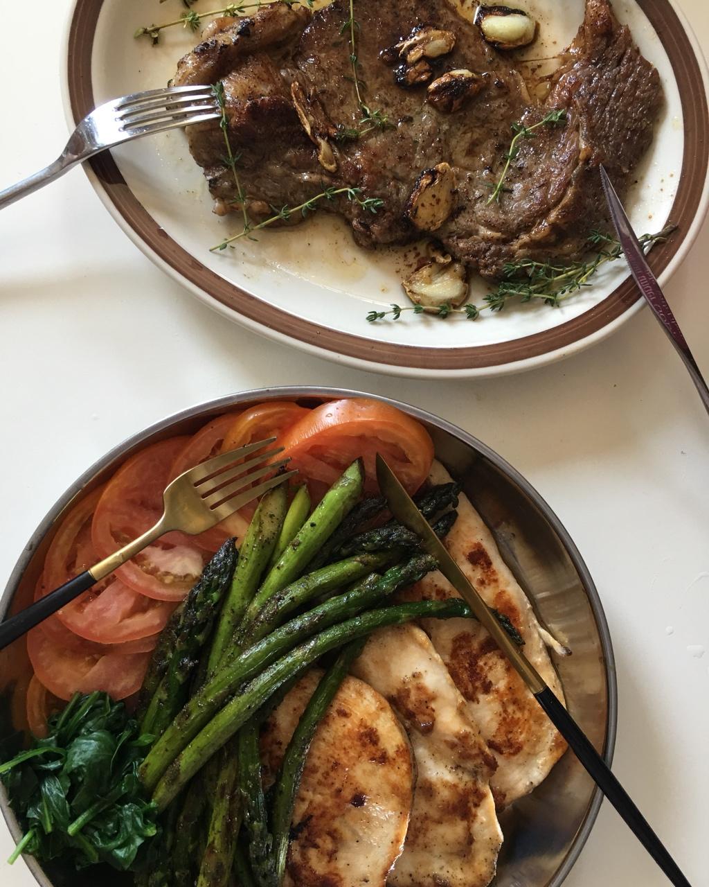 健身厨男版：香煎滑嫩鸡胸肉，全网最流行的鸡胸吃法！