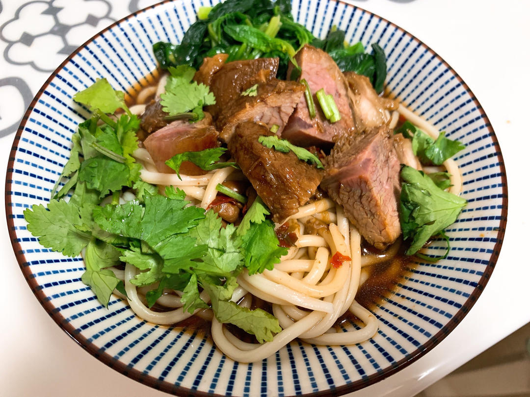 红烧牛肉面