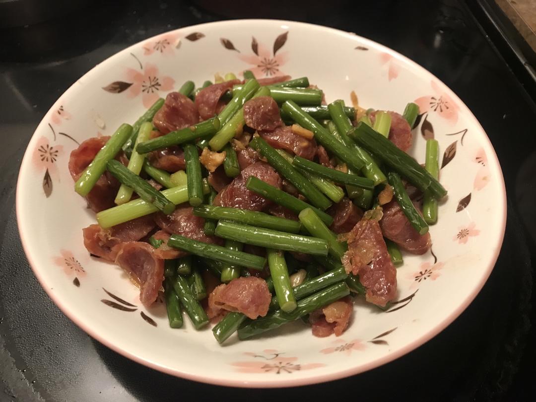 蒜薹炒香肠
