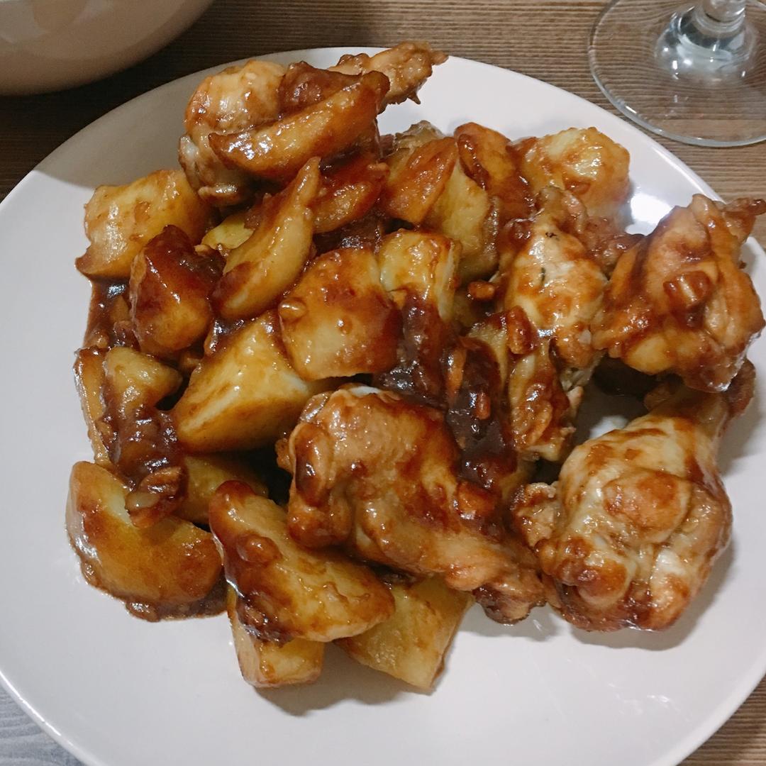 土豆焖鸡腿