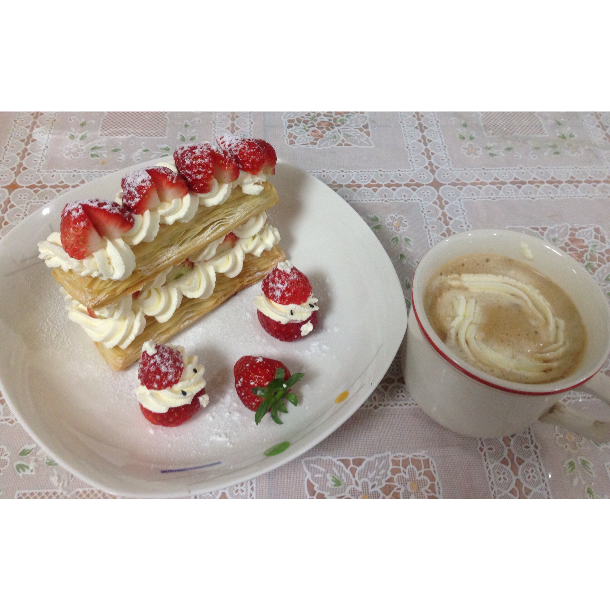 草莓拿破仑（呱呱杯夹馅儿更好吃哟！）