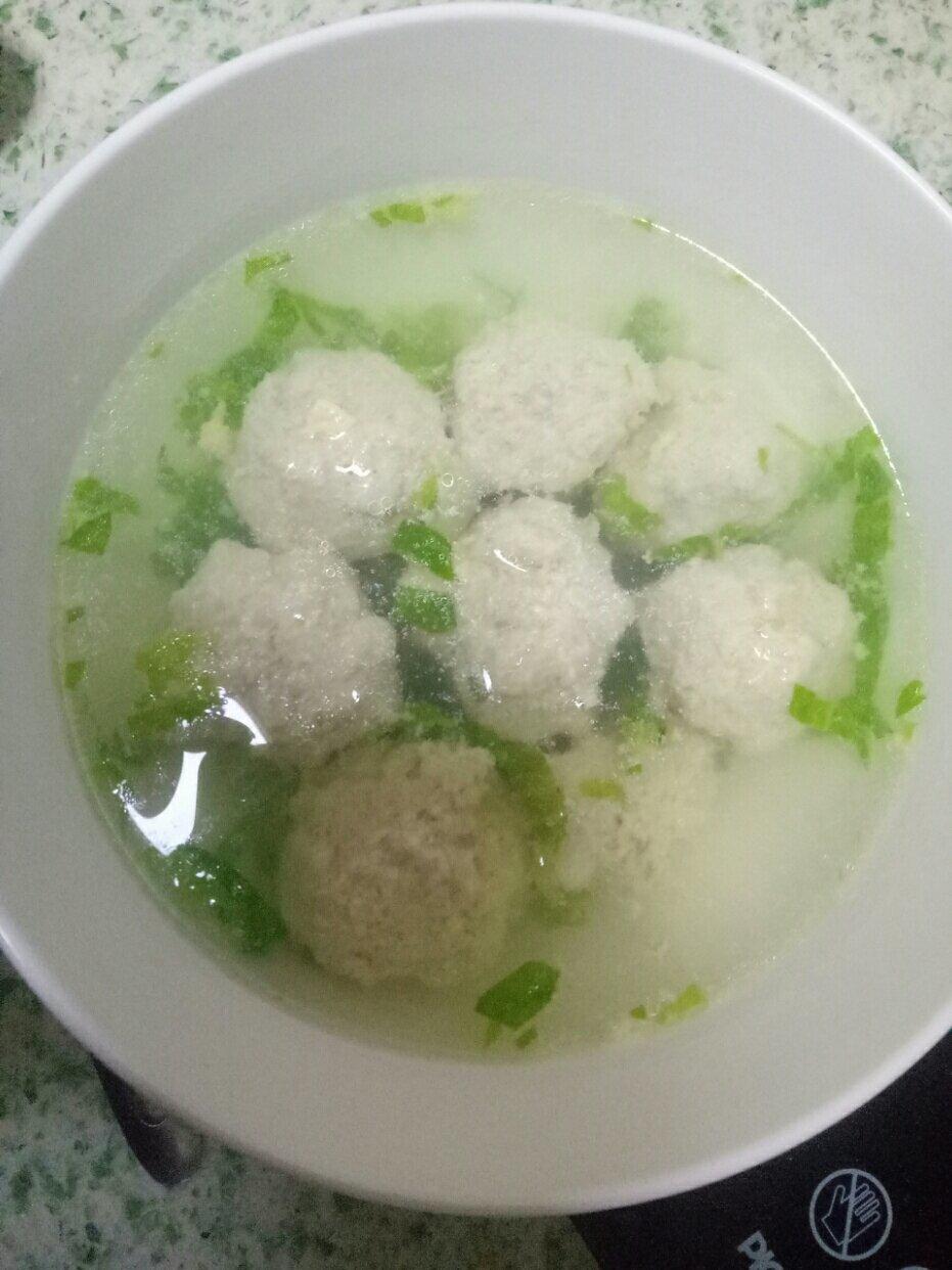 喵咪不乖做的厨师长教你:"清汤丸子"的家常做法