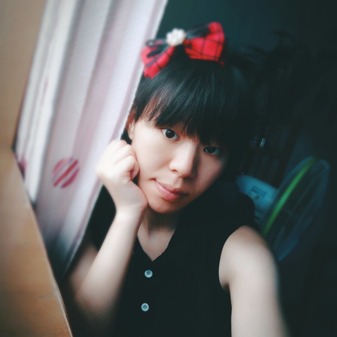 桃桃桃子吃货