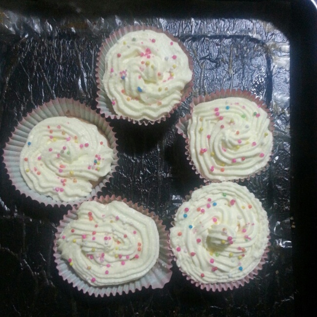 奶油戚风杯子蛋糕