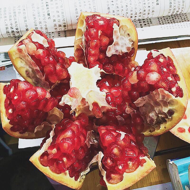 巧剥石榴