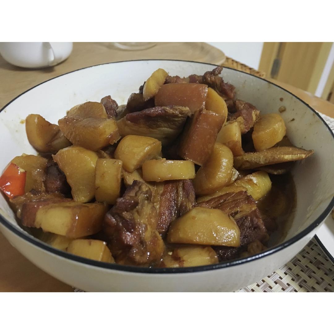 萝卜烧肉