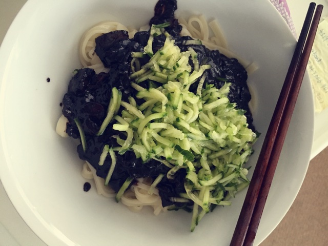 韩式炸酱面