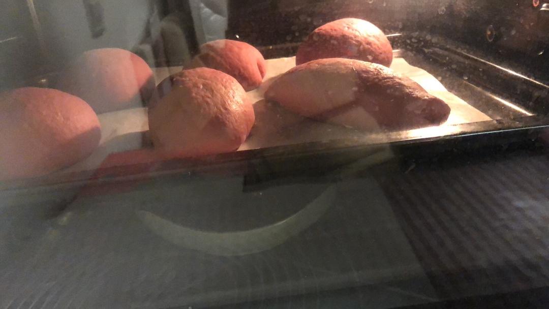 无油糖青汁麻薯肉松红豆软欧