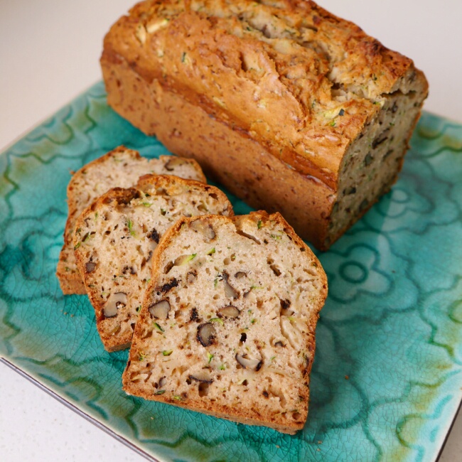 monicafolsom做的美式西葫芦蛋糕zucchini bread