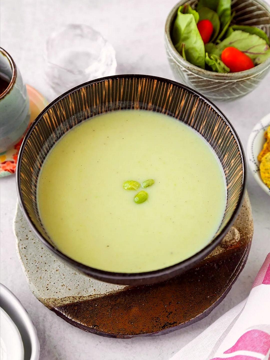 法餐维希冷汤（Vichyssoise）