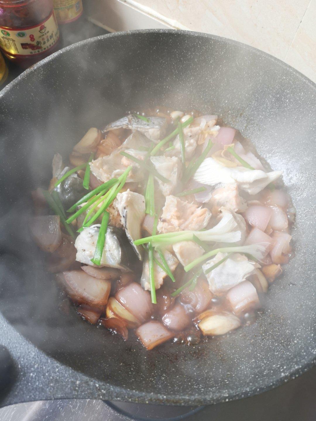 《中餐厅》张亮的焗三文鱼头