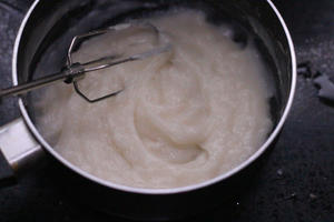 椰蓉卷卷面包的做法 步骤4