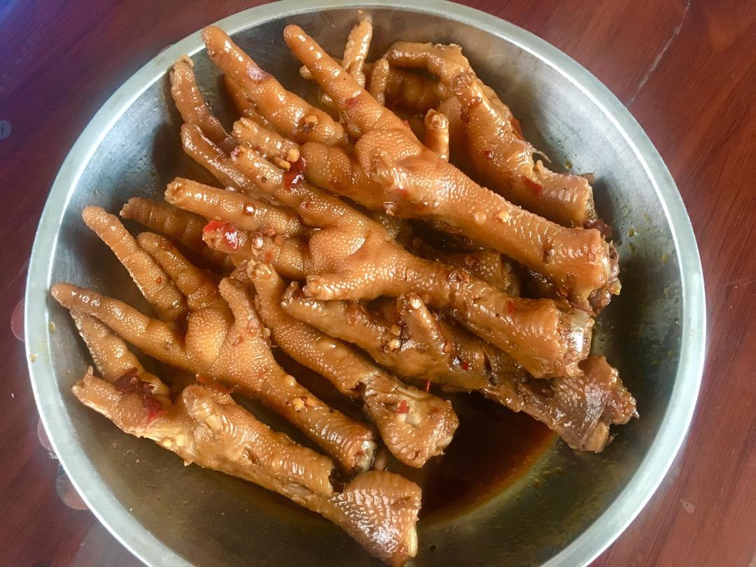 重庆火锅味卤鸡爪的做法