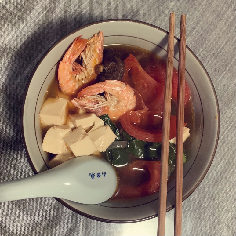 美味低脂高蛋白—鲜虾豆腐番茄汤