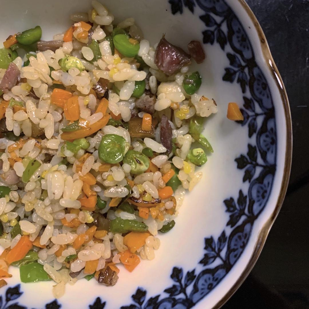 简易炒饭（豌豆胡萝卜）
