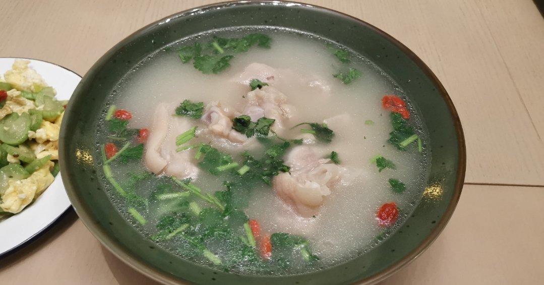月子汤黄豆炖猪手