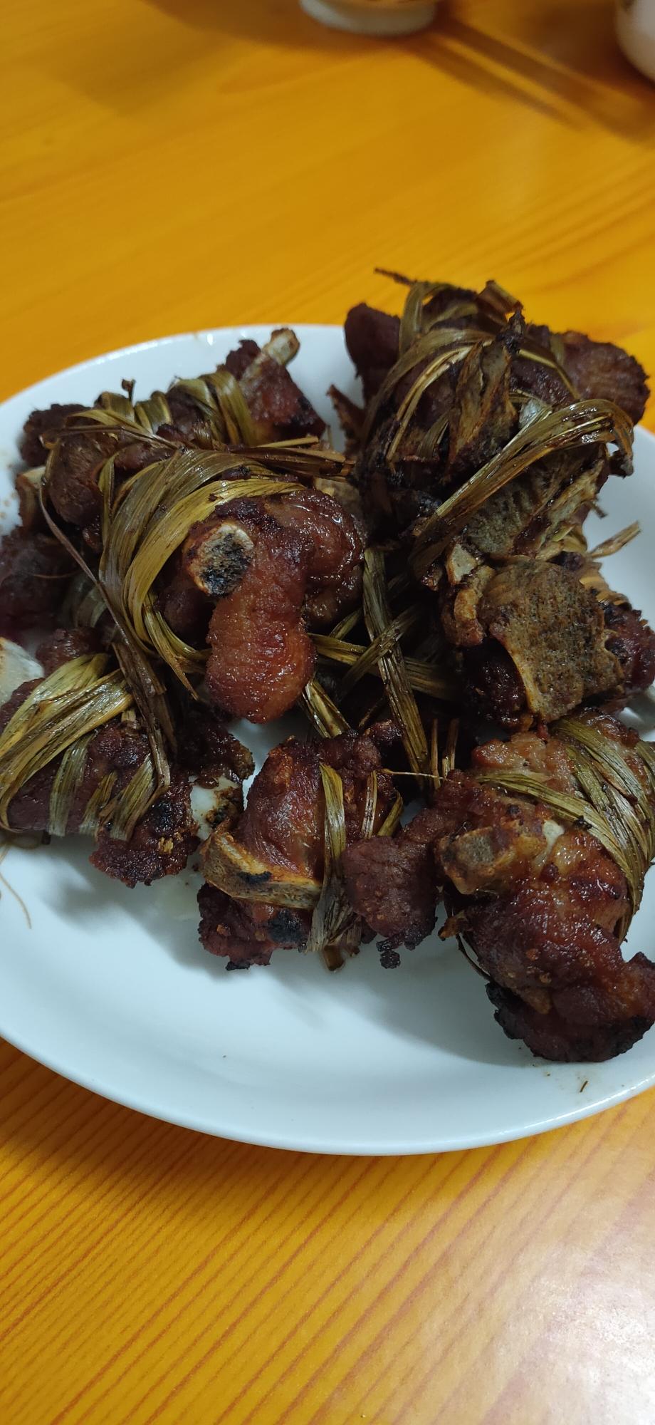 排骨炸香茅草的做法