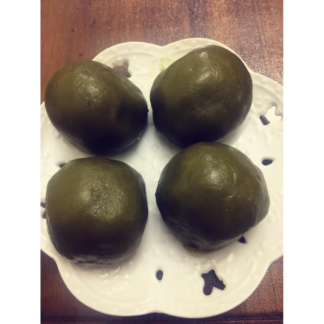 网红青团～～咸蛋黄肉松青团