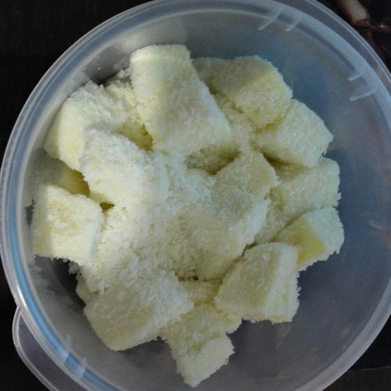 完胜85度C牛奶椰丝小方