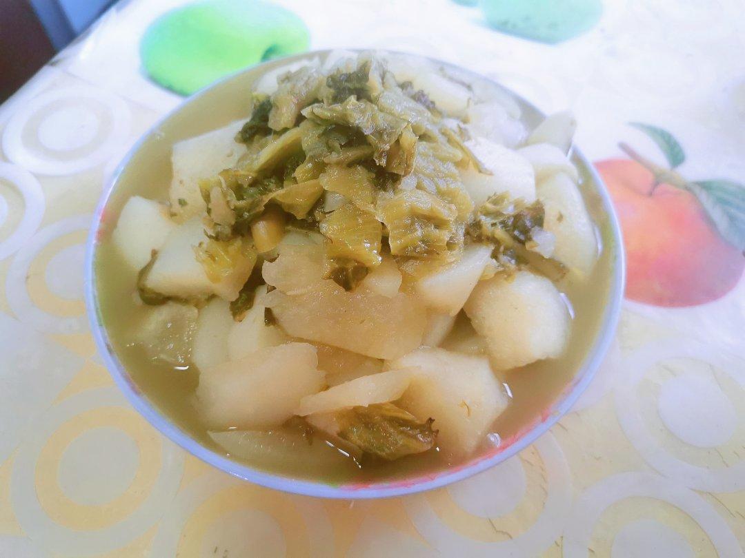 酸菜萝卜粉丝汤