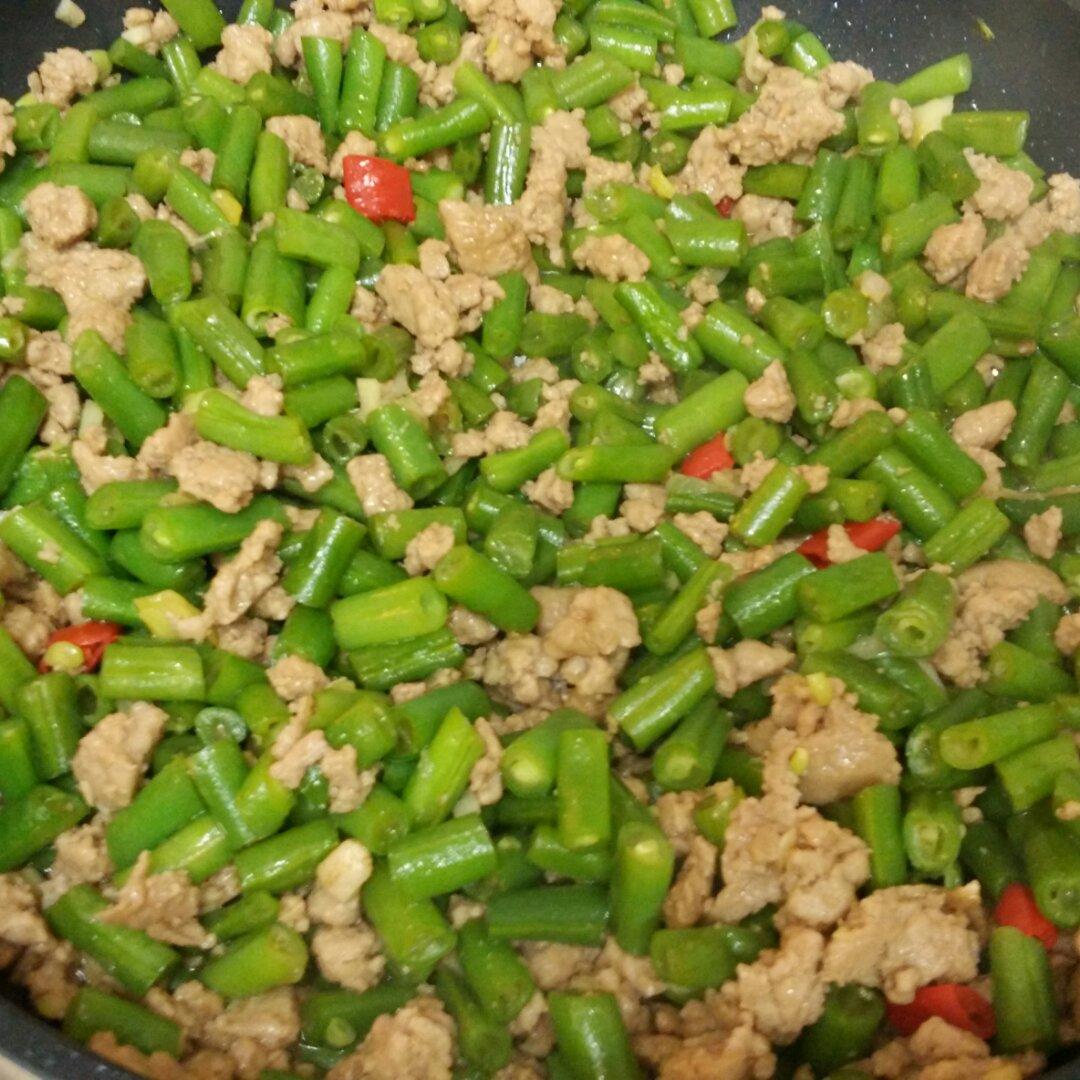 肉沫豆角下饭菜
