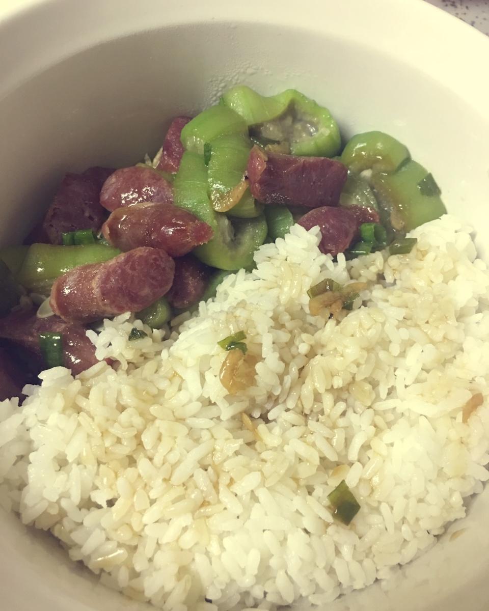 【丝瓜蒸香肠】鲜嫩美味傻瓜菜