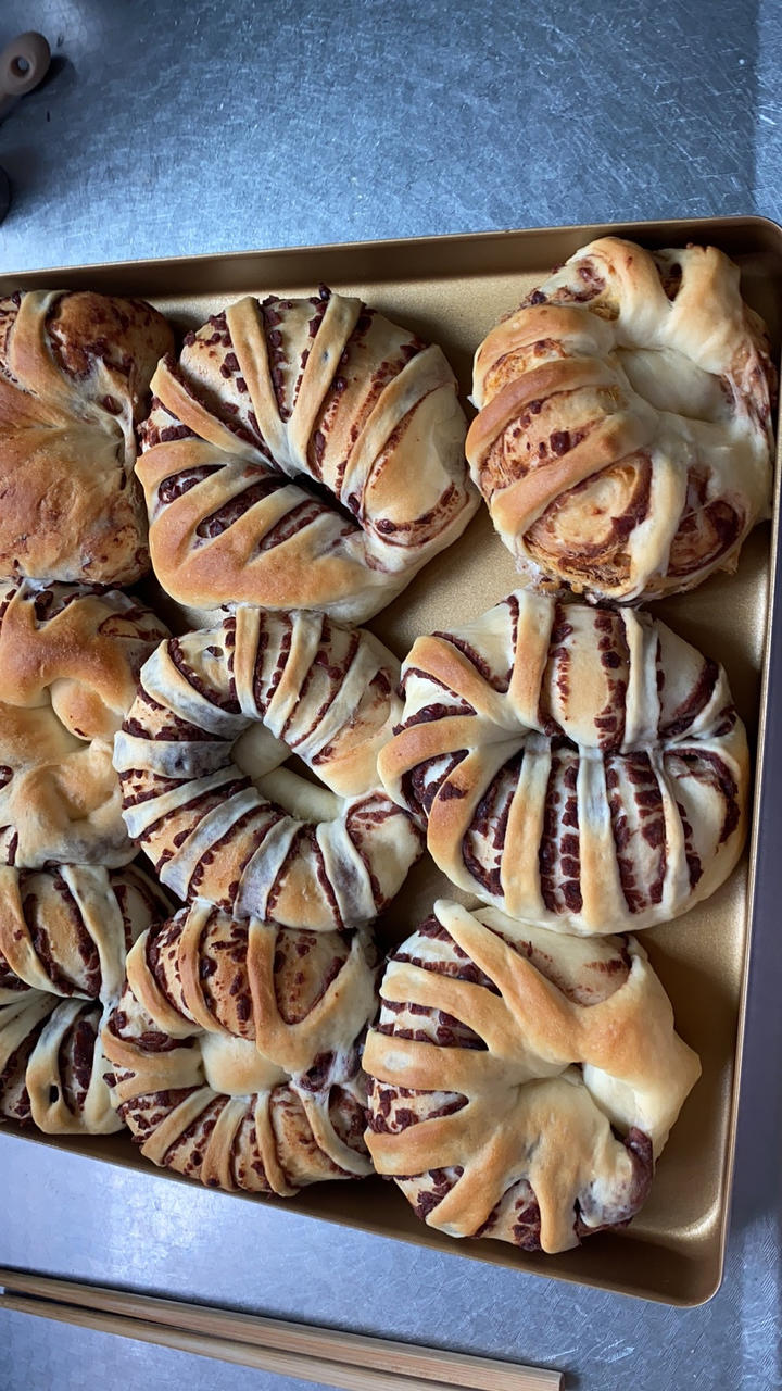 简单易学的红豆沙面包圈