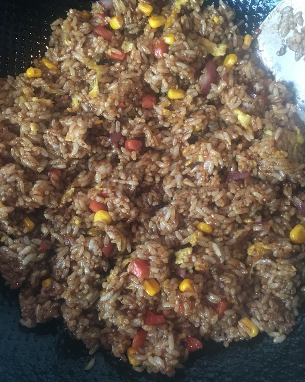 酱油炒饭(超级简单)