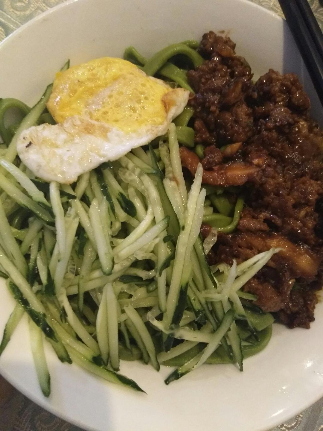 炸酱面