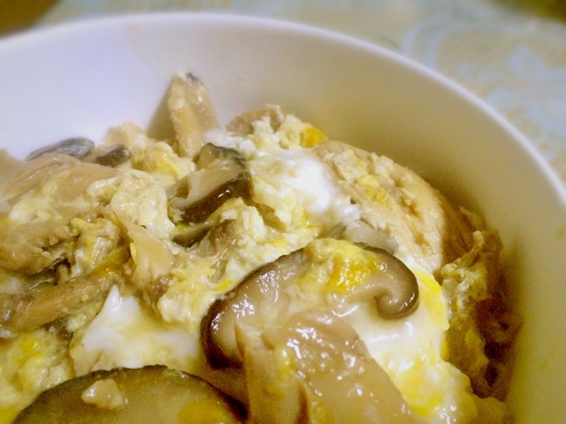 亲子鸡肉盖饭