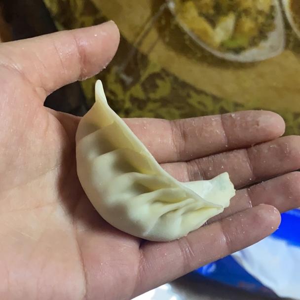 月牙饺子手法包法