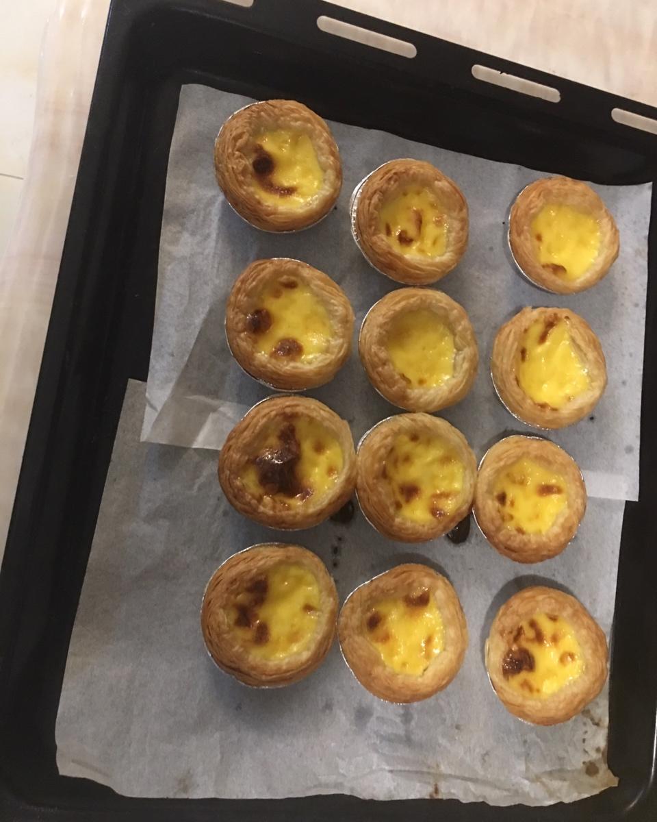 教你做和KFC一样超级好吃的【葡式蛋挞】，吃了根本就停不下来吖