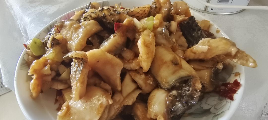 蒜香黑鱼片