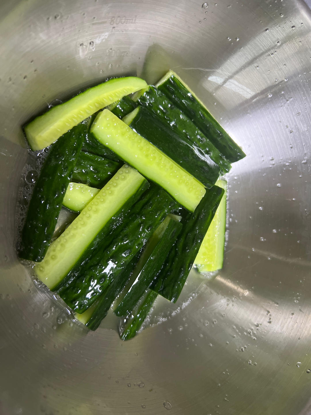 酸甜拌瓜条