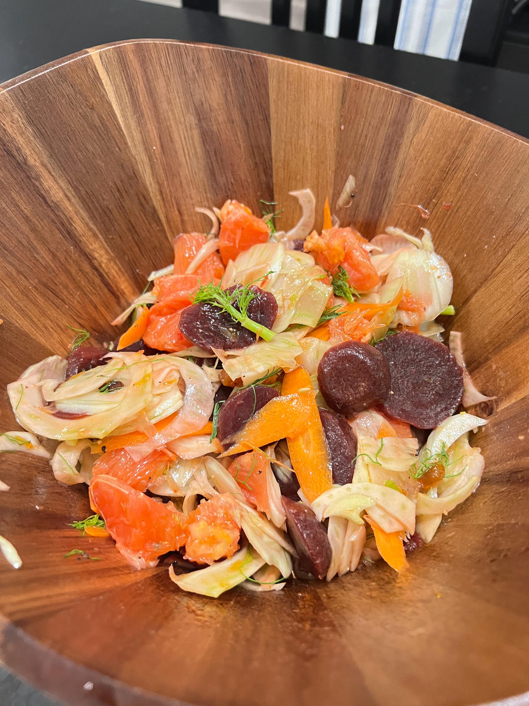 嗷呜一口春天！甜橙茴香根沙拉