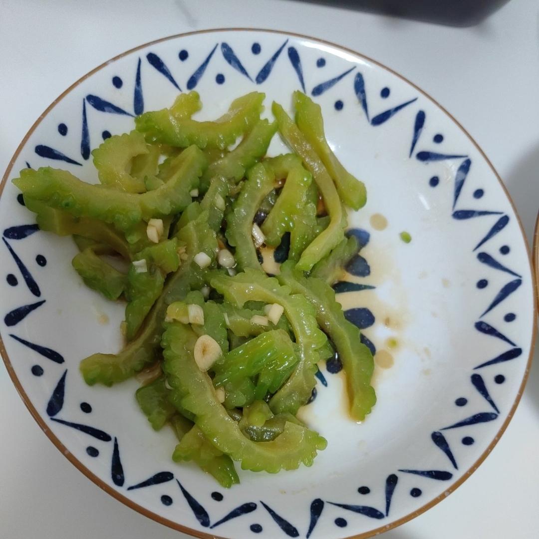 凉拌苦瓜